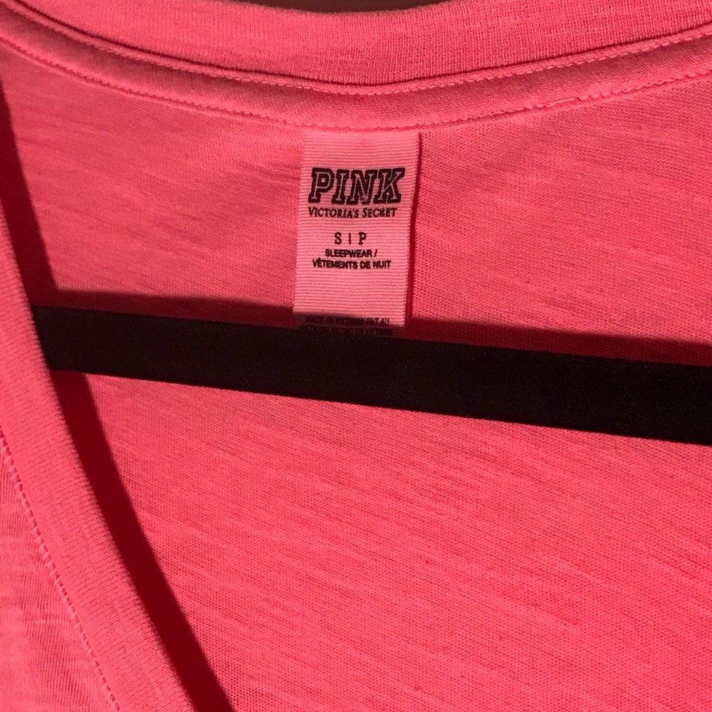 Victoria Secret PINK Top bundle - Picture 6 of 7